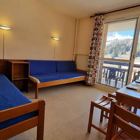 Apartment Cosy 4 Pers Avec Terrasse, Proche Pistes Et Commerces - Fr-1-525-261
