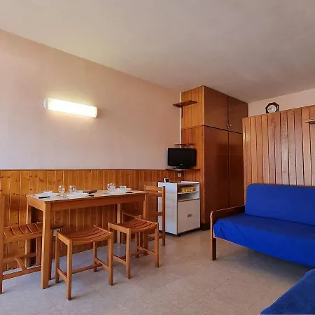 Cosy 4 Pers Avec Terrasse, Proche Pistes Et Commerces - Fr-1-525-261 *
