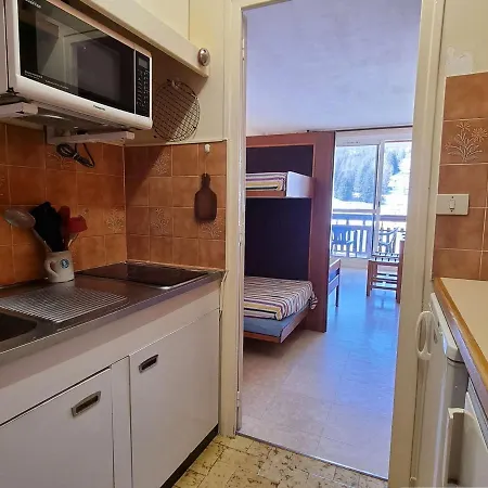 Cosy 4 Pers Avec Terrasse, Proche Pistes Et Commerces - Fr-1-525-261