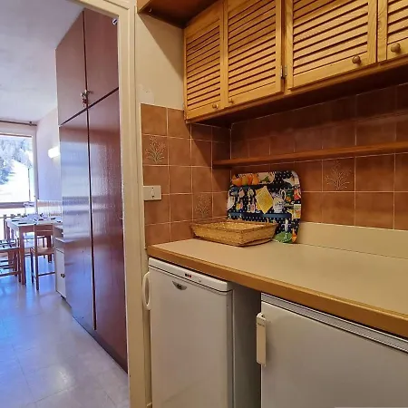 Cosy 4 Pers Avec Terrasse, Proche Pistes Et Commerces - Fr-1-525-261 Apartment